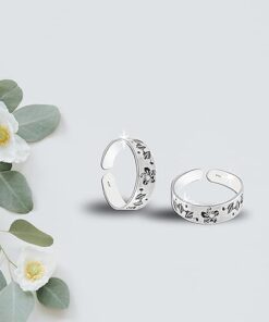 floral & leaf pattern motif- SIVYAA Trendy Oxidized pure silver Toe Ring Band