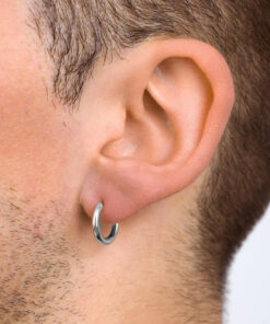 male model wearing - SIVYAA 2mm th 14mm silver hoop